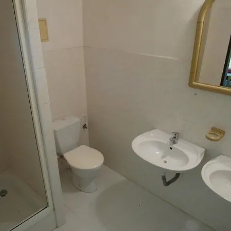 Hotel Kacerov 2*