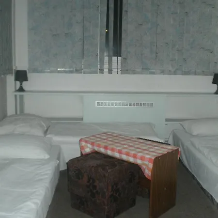 Kacerov Hotel 2*